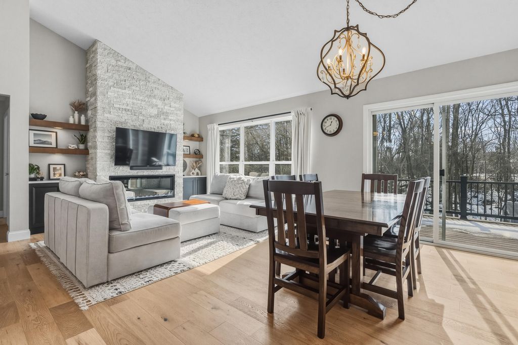 Photo of 2903 Valley Glenn Circle, Kalamazoo, MI 49004 (MLS # 26005957)