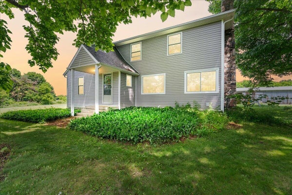 975 ELLIOTT RD, FOWLERVILLE, MI 48836 - Image 3034e29e3a3ac3e0d782d4205d2fe024/569660362