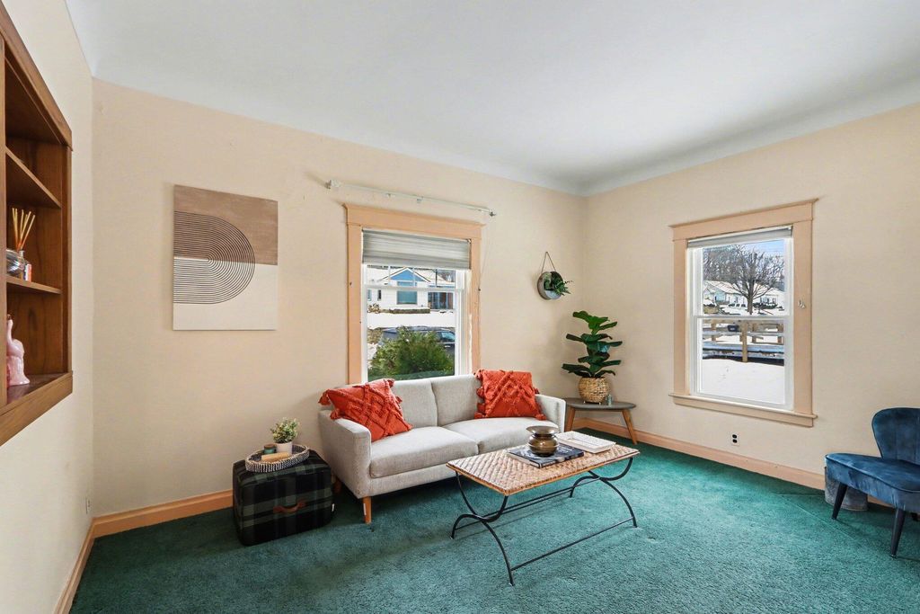 Photo of 1123 Palmer Avenue, Kalamazoo, MI 49001 (MLS # 26005107)