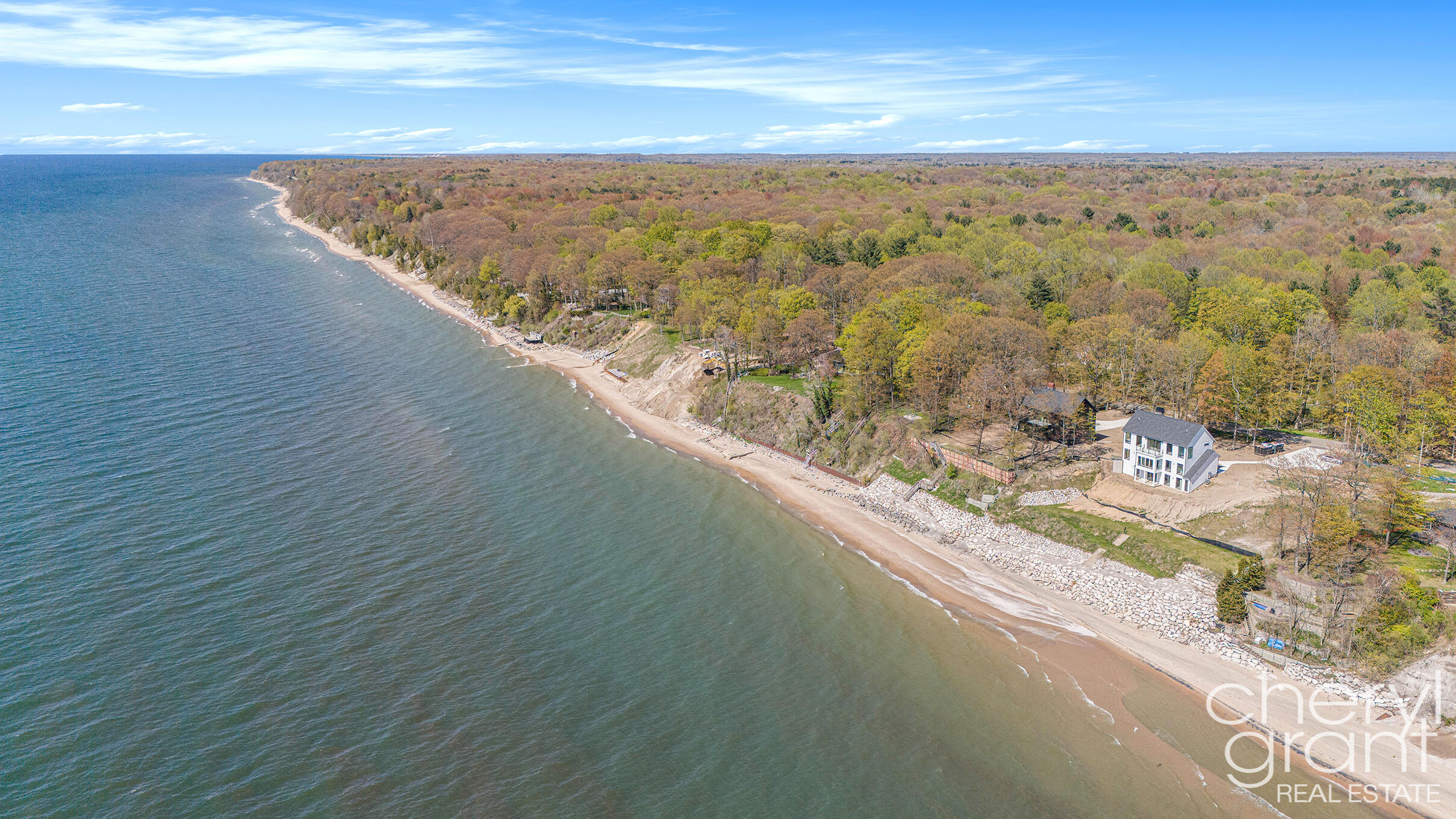 2578 Lakeshore Drive