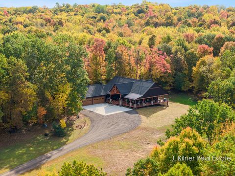Photo of 4390 22 Mile Road NW, Kent City, MI 49330 (MLS # 25054526)
