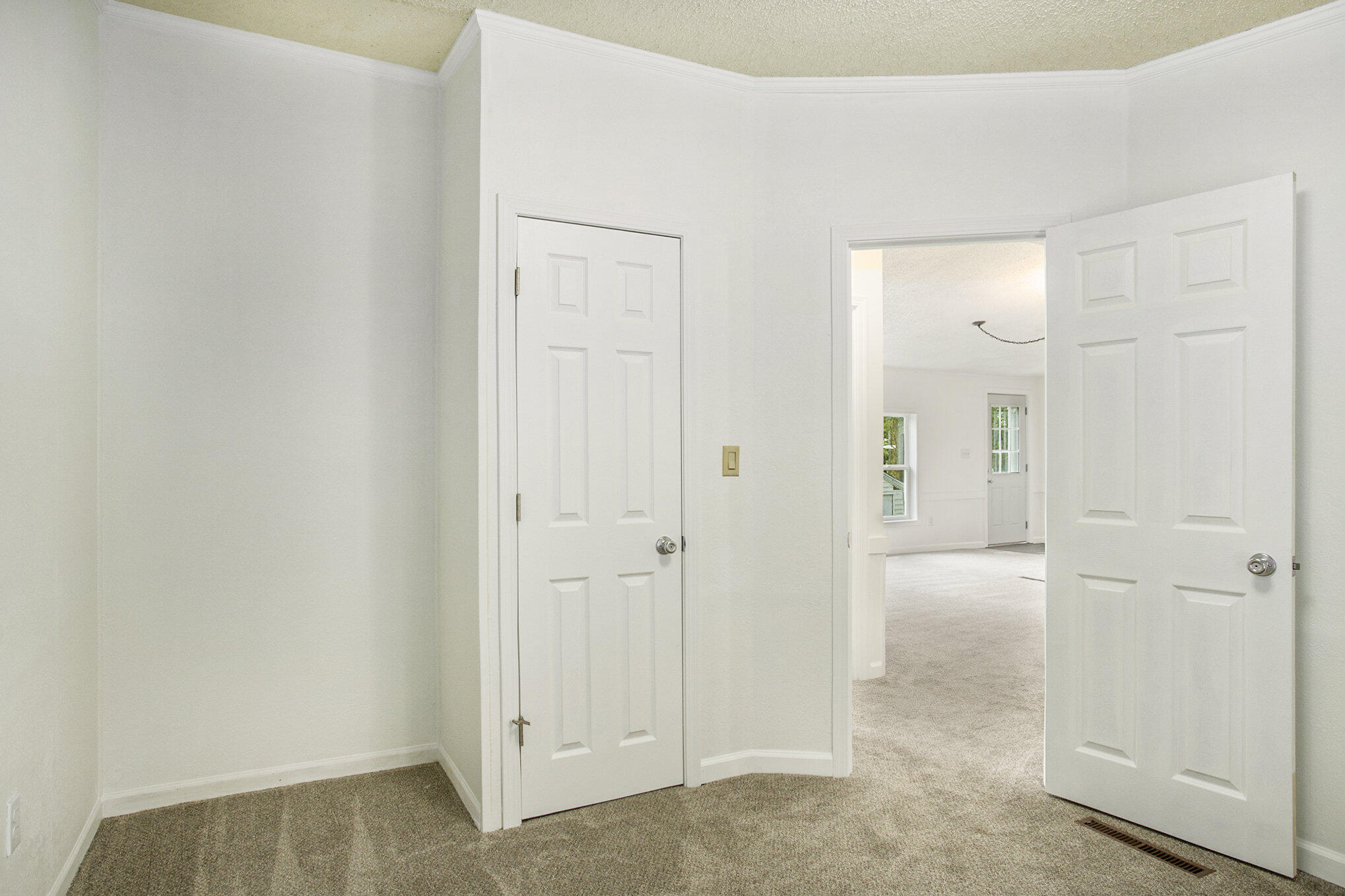 Union City, Michigan 49094, United States, 3 Bedrooms Bedrooms, ,2 BathroomsBathrooms,Residential,Active,99923