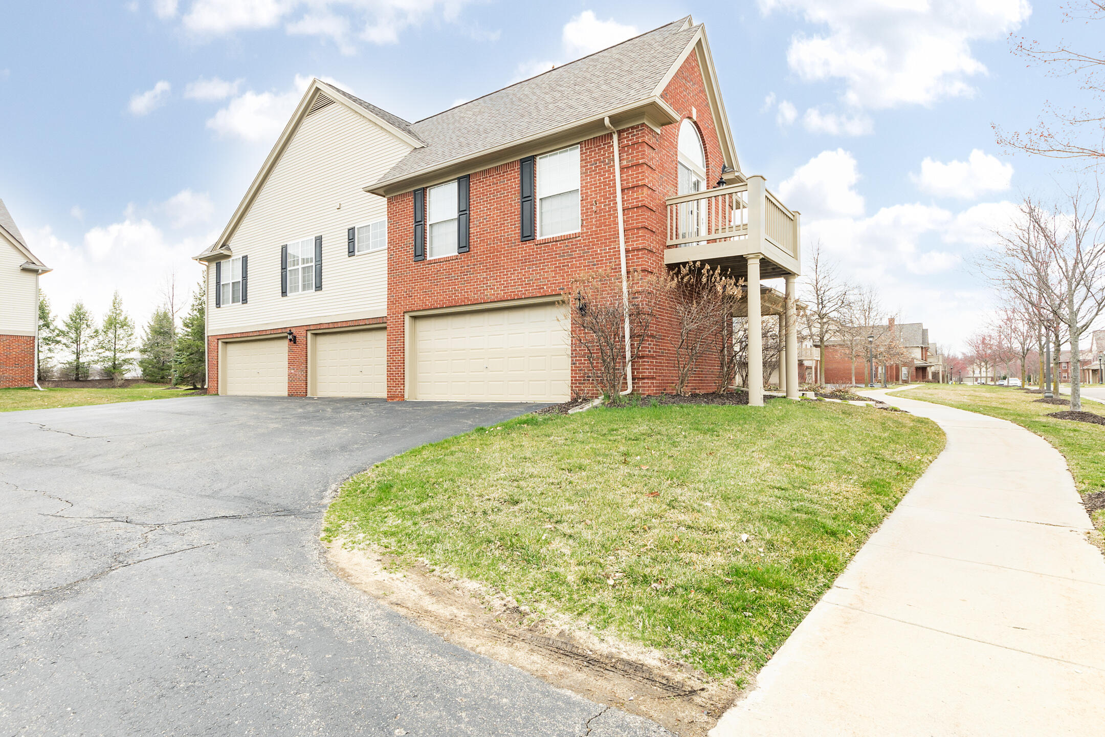 28235 Carlton Way Drive