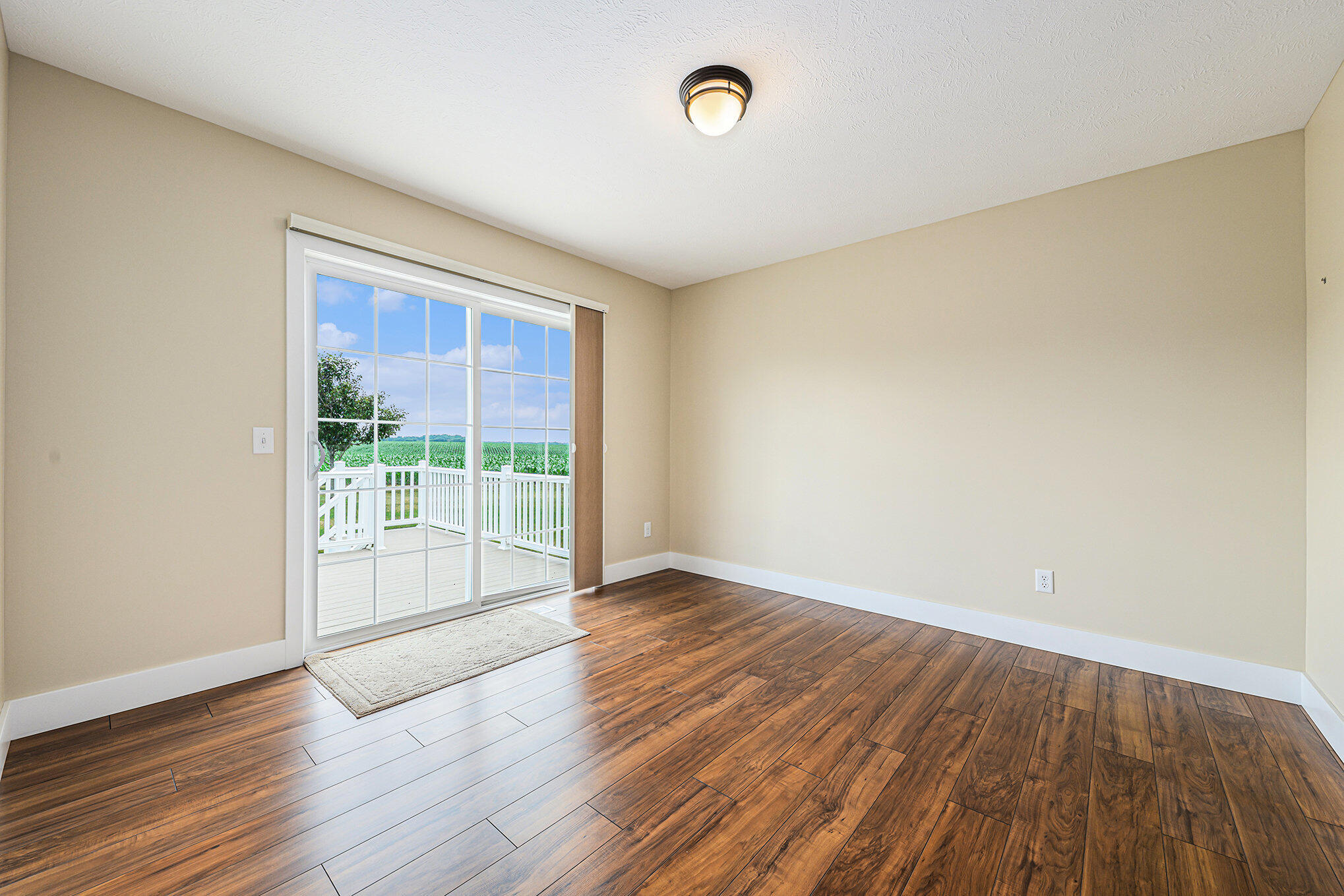 Richland, Michigan 49083, United States, 2 Bedrooms Bedrooms, ,2 BathroomsBathrooms,Residential,Active,159913