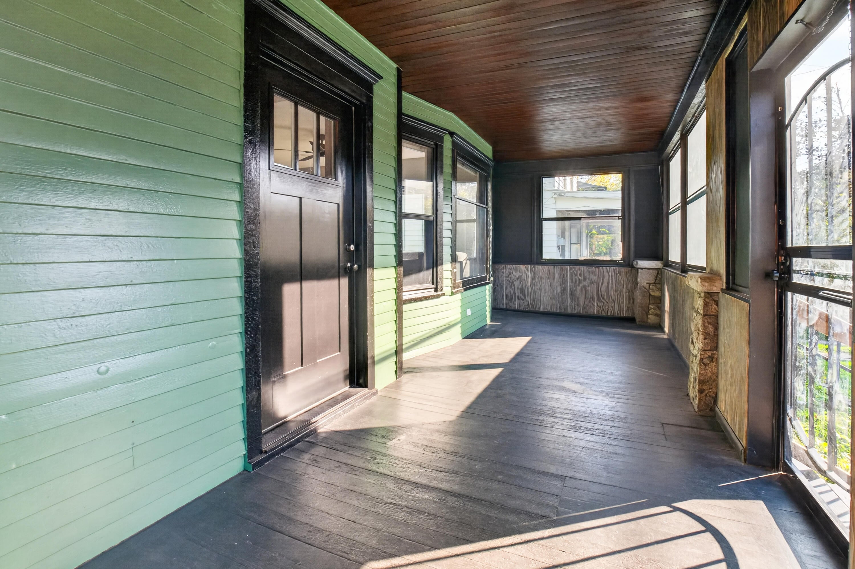 524 Elm Street