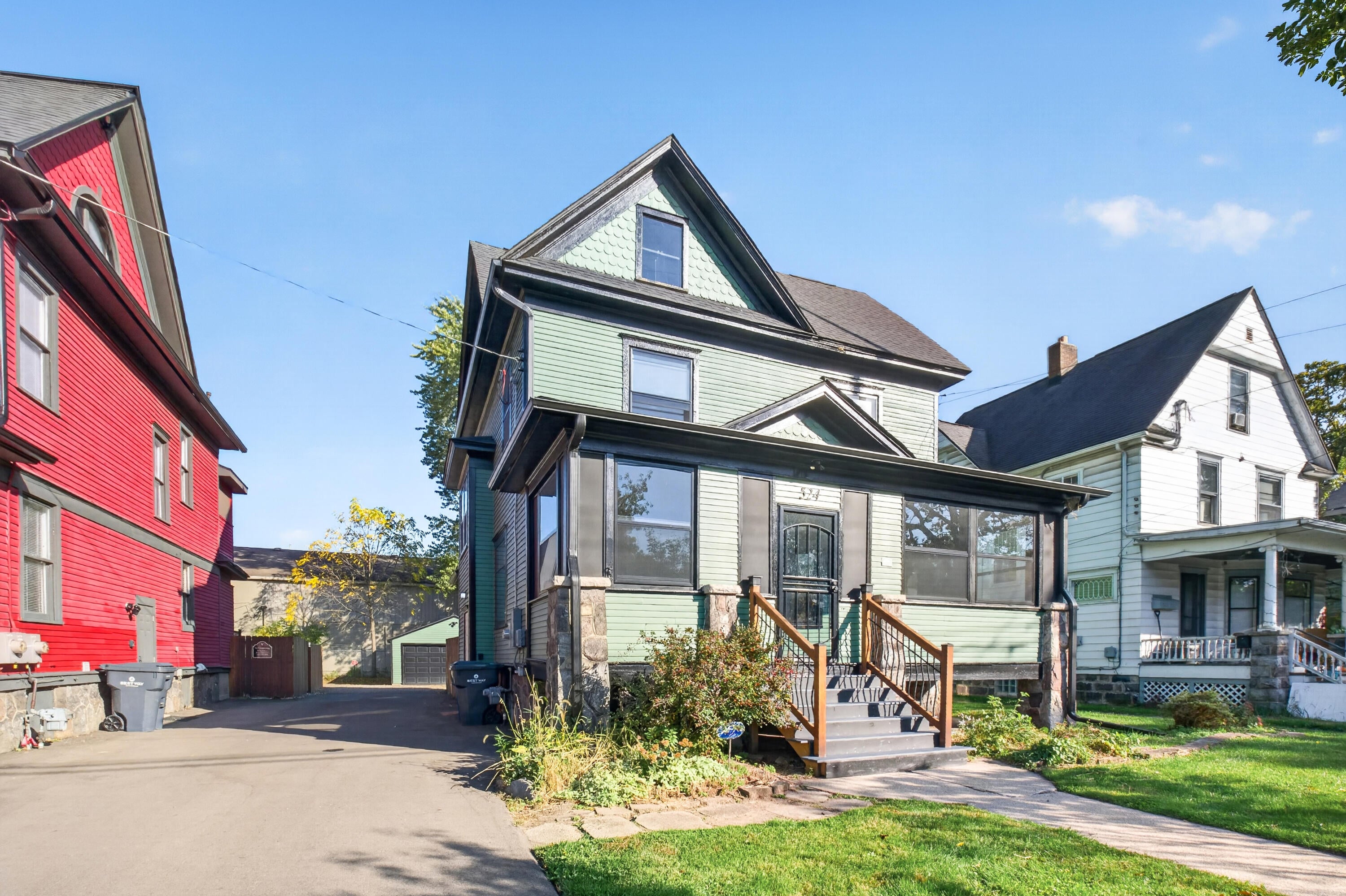 524 Elm Street