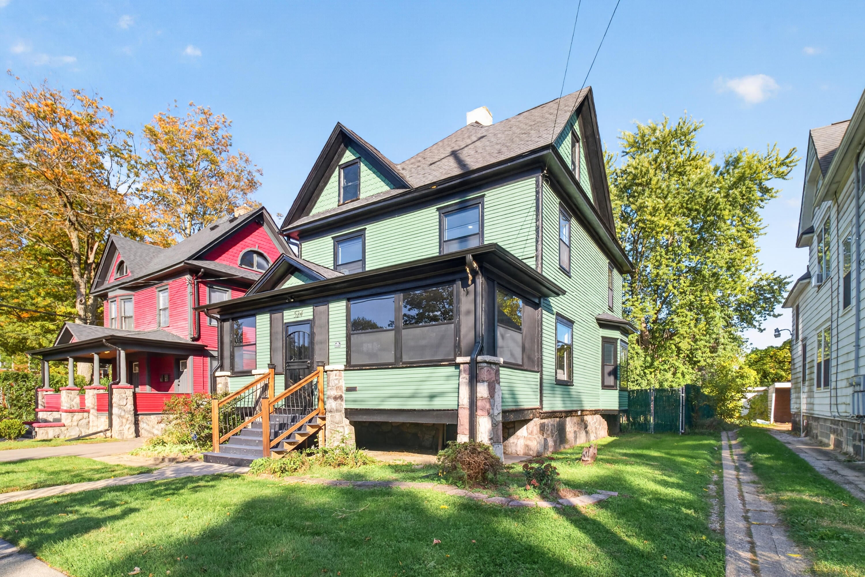 524 Elm Street