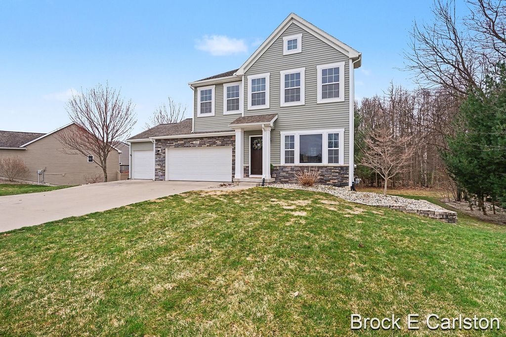 Photo of 2091 Colbert Drive, Muskegon, MI 49444 (MLS # 26013670)