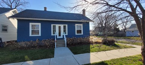 Single Family Residence in South Haven MI 619 Lagrange Street.jpg