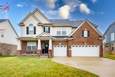 Photo of 50236 Amberwood Road, Canton, MI 48188 (MLS # 26013346)