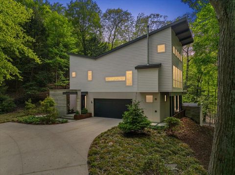 371 Dunegrass Circle Drive Saugatuck MI 49453