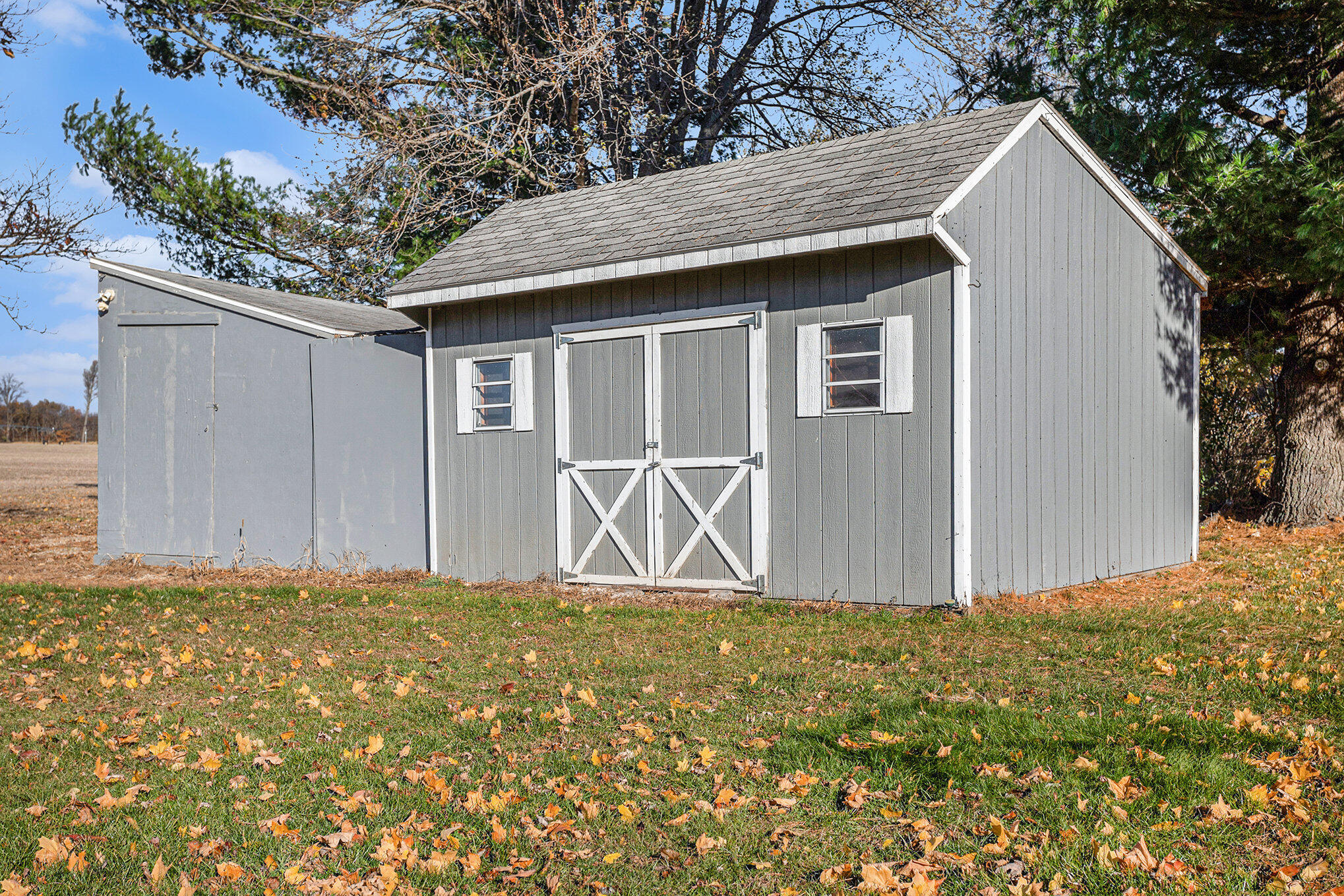 Sturgis, Michigan 49091, United States, 4 Bedrooms Bedrooms, ,3 BathroomsBathrooms,Residential,Active,242101