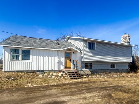 5365 Garfield Street, Coopersville, MI 49404 - MLS#: 24063029