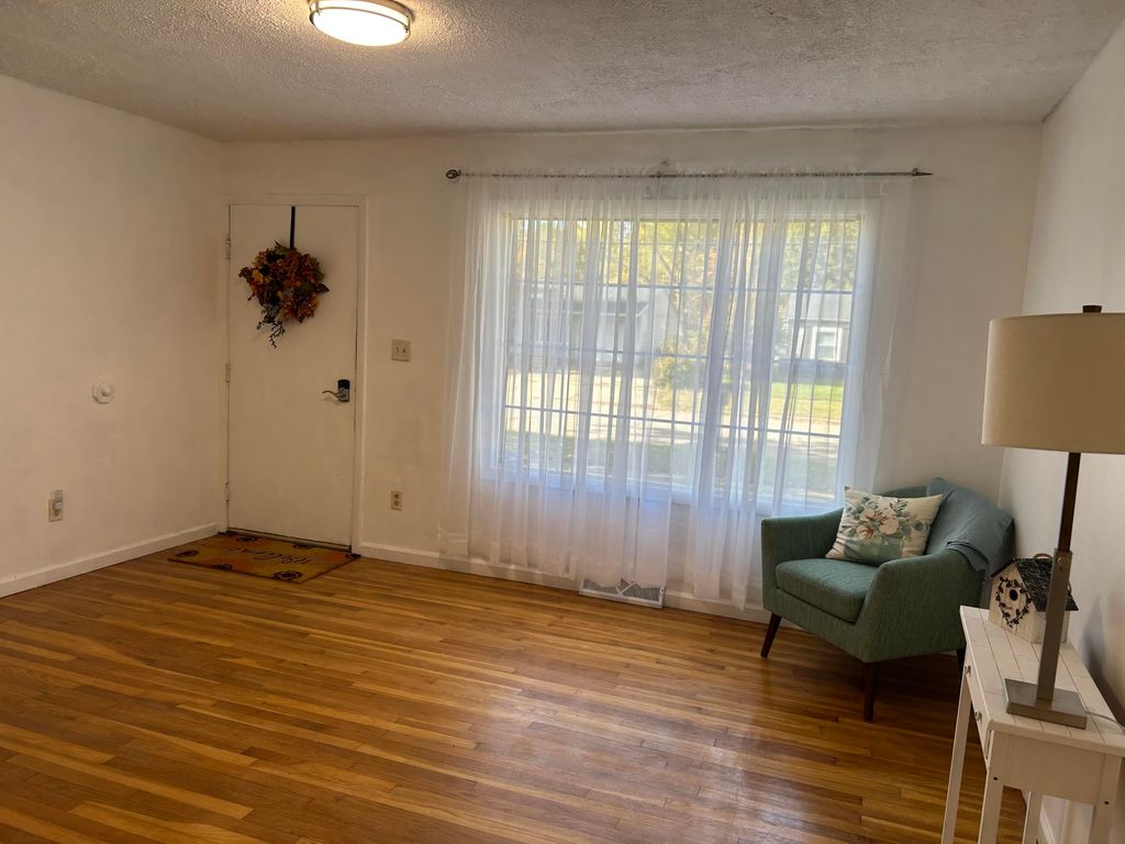 Photo of 5845 Roanoke Street, Portage, MI 49002 (MLS # 25056274)