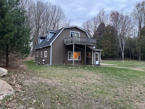 Photo of 264 30th Avenue, Sears, MI 49679 (MLS # 25019097)