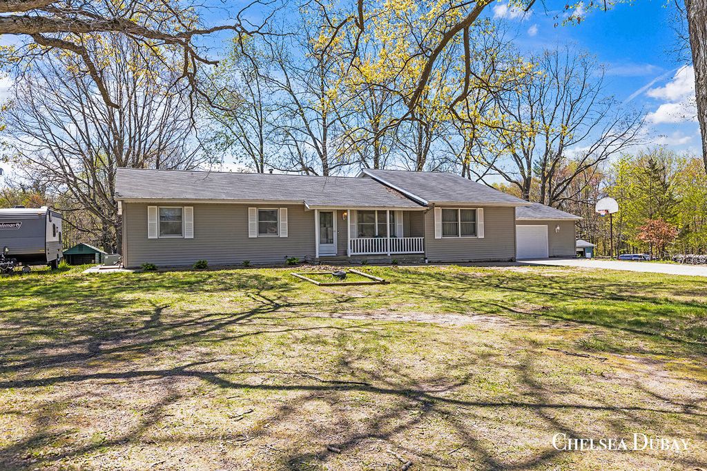 Photo of 9980 7 Mile Road NE, Rockford, MI 49341 (MLS # 26022082)