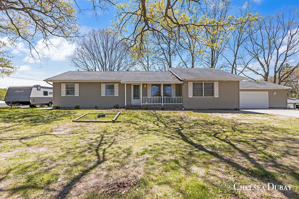 Photo of 9980 7 Mile Road NE, Rockford, MI 49341 (MLS # 26022082)