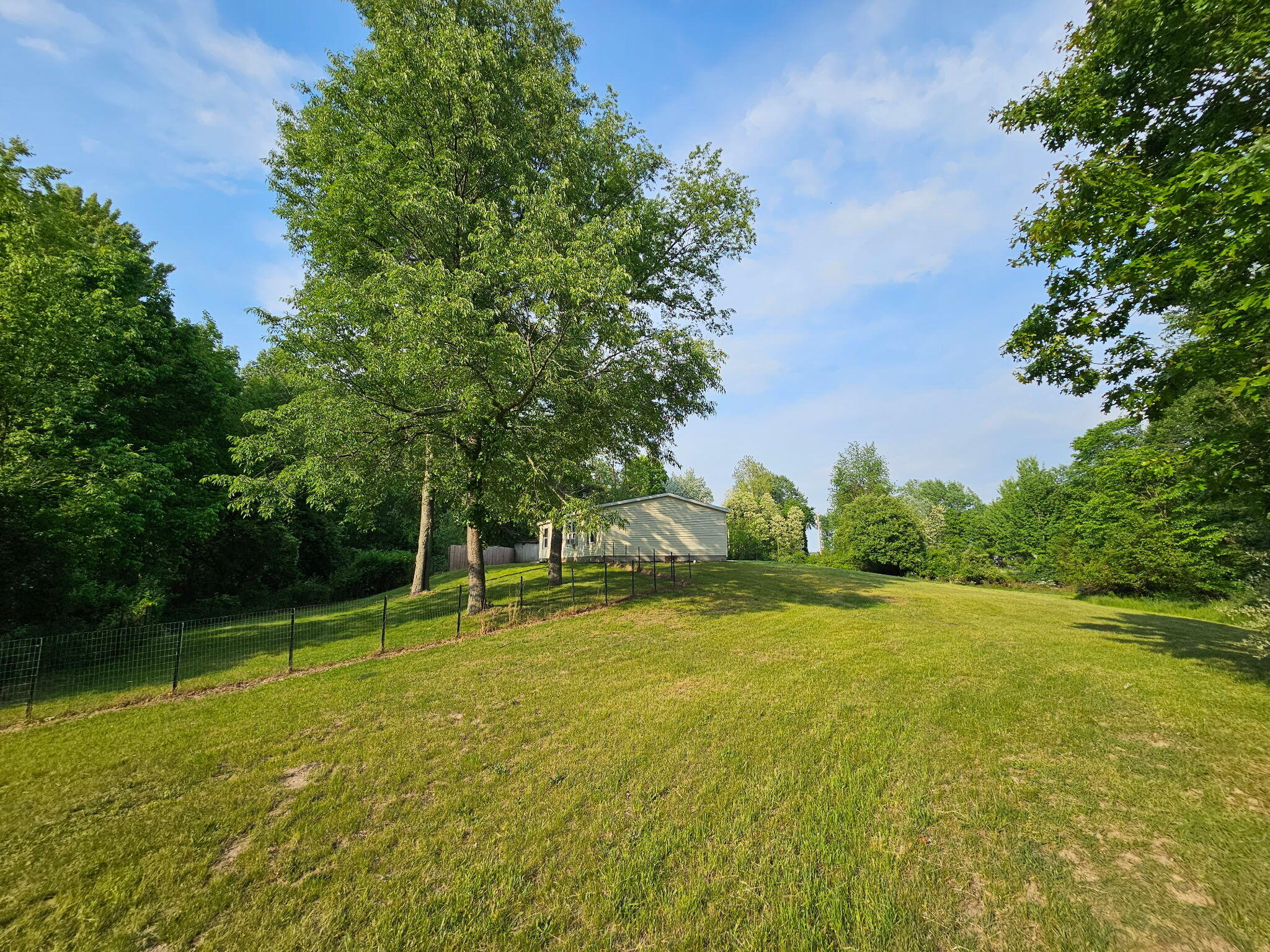 Allegan, Michigan 49010, United States, 3 Bedrooms Bedrooms, ,2 BathroomsBathrooms,Residential,Pending,142582