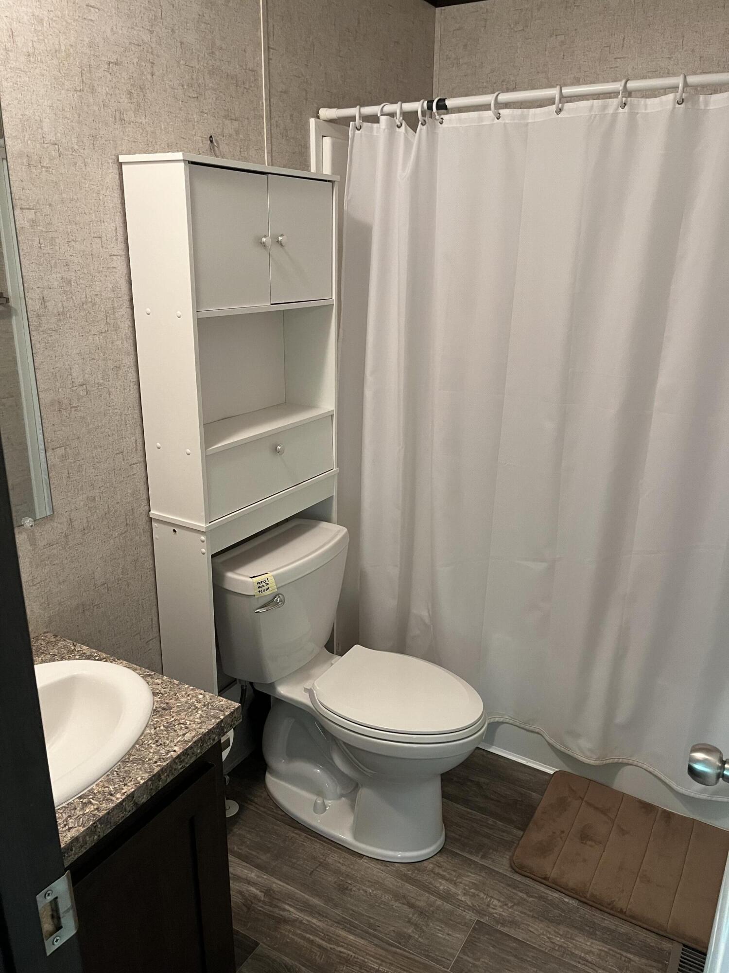 Allegan, Michigan 49010, United States, 3 Bedrooms Bedrooms, ,2 BathroomsBathrooms,Residential,Pending,142582