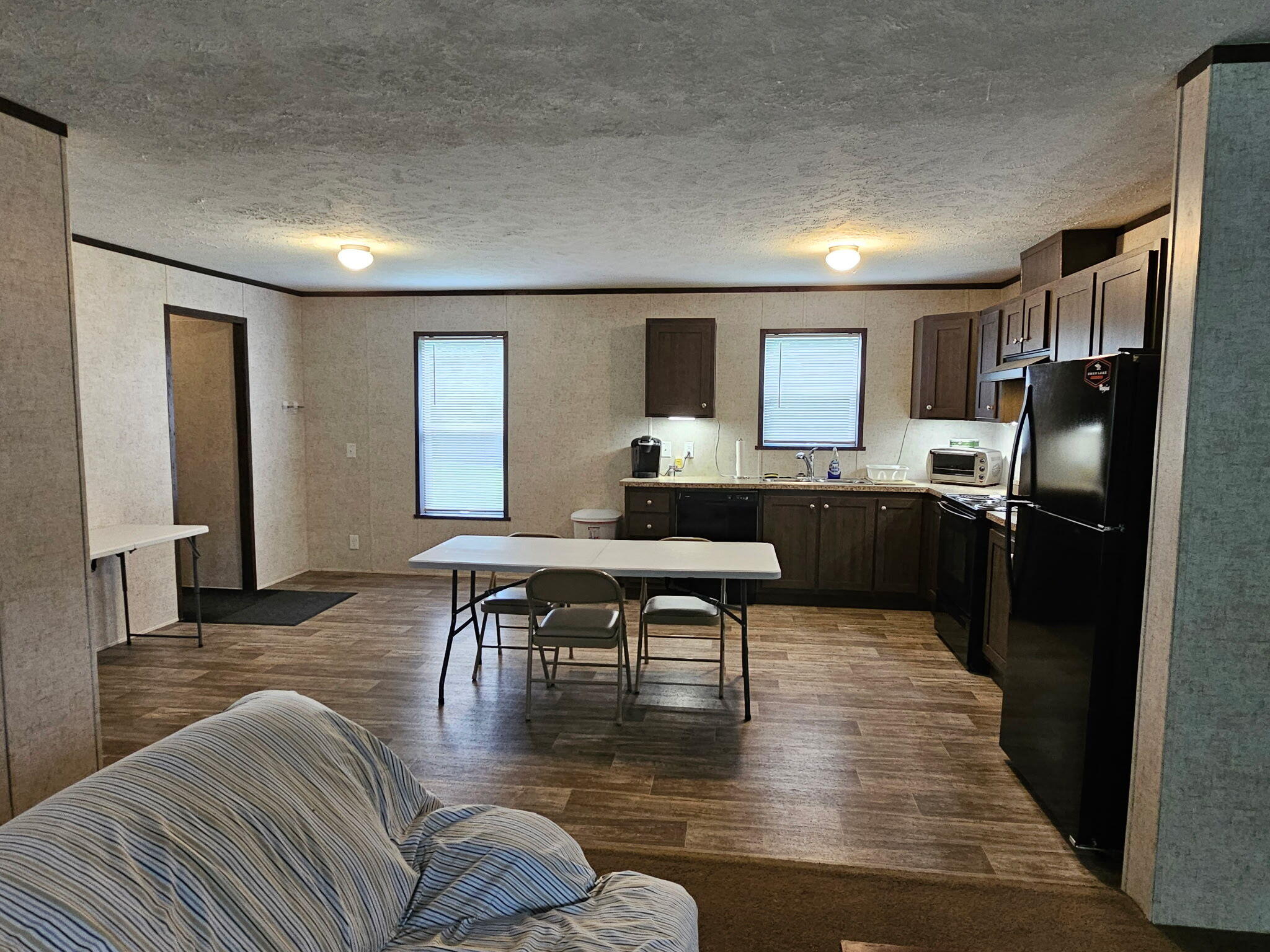 Allegan, Michigan 49010, United States, 3 Bedrooms Bedrooms, ,2 BathroomsBathrooms,Residential,Pending,142582