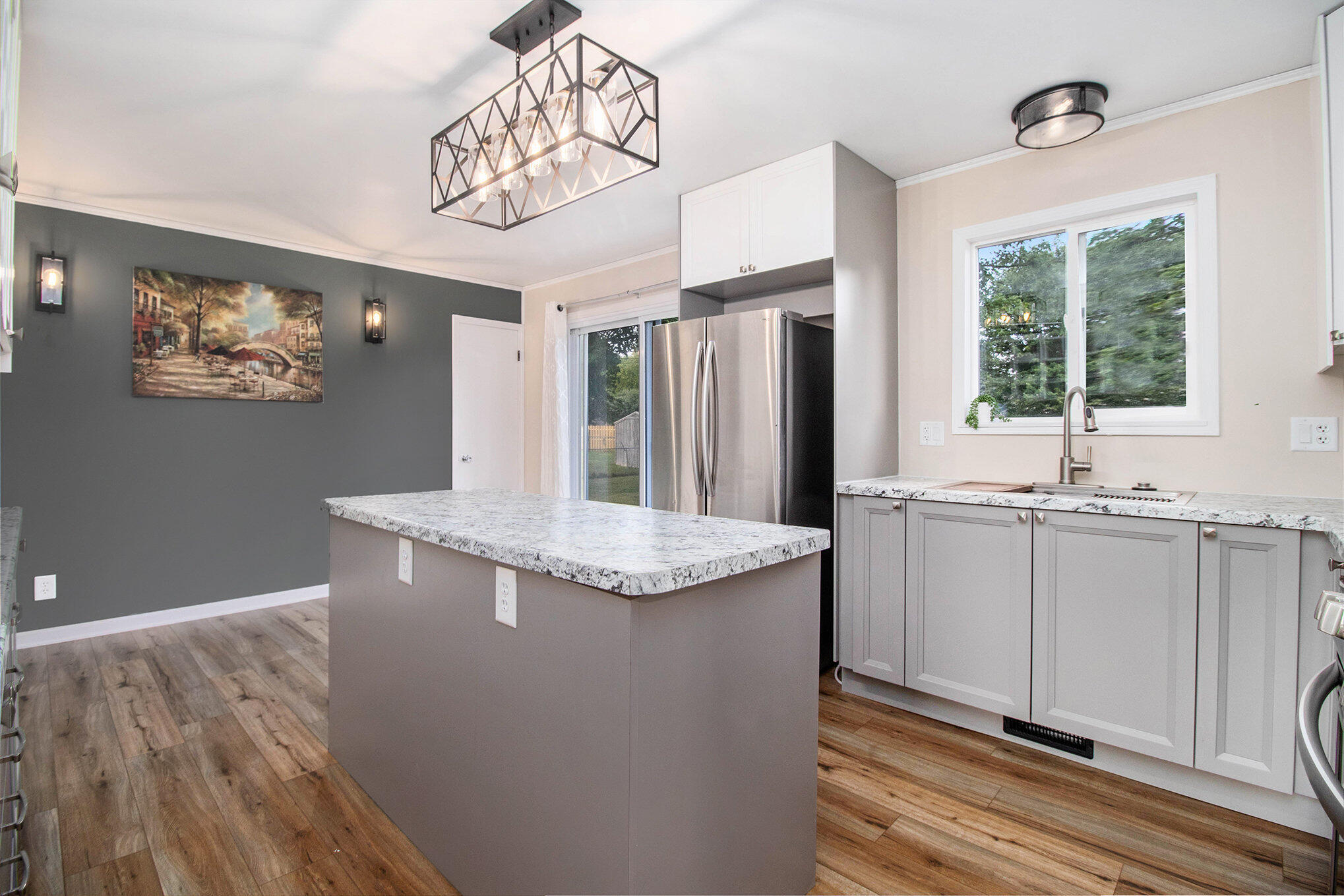 Paw Paw, Michigan 49079, United States, 3 Bedrooms Bedrooms, ,1 BathroomBathrooms,Residential,Active,171003