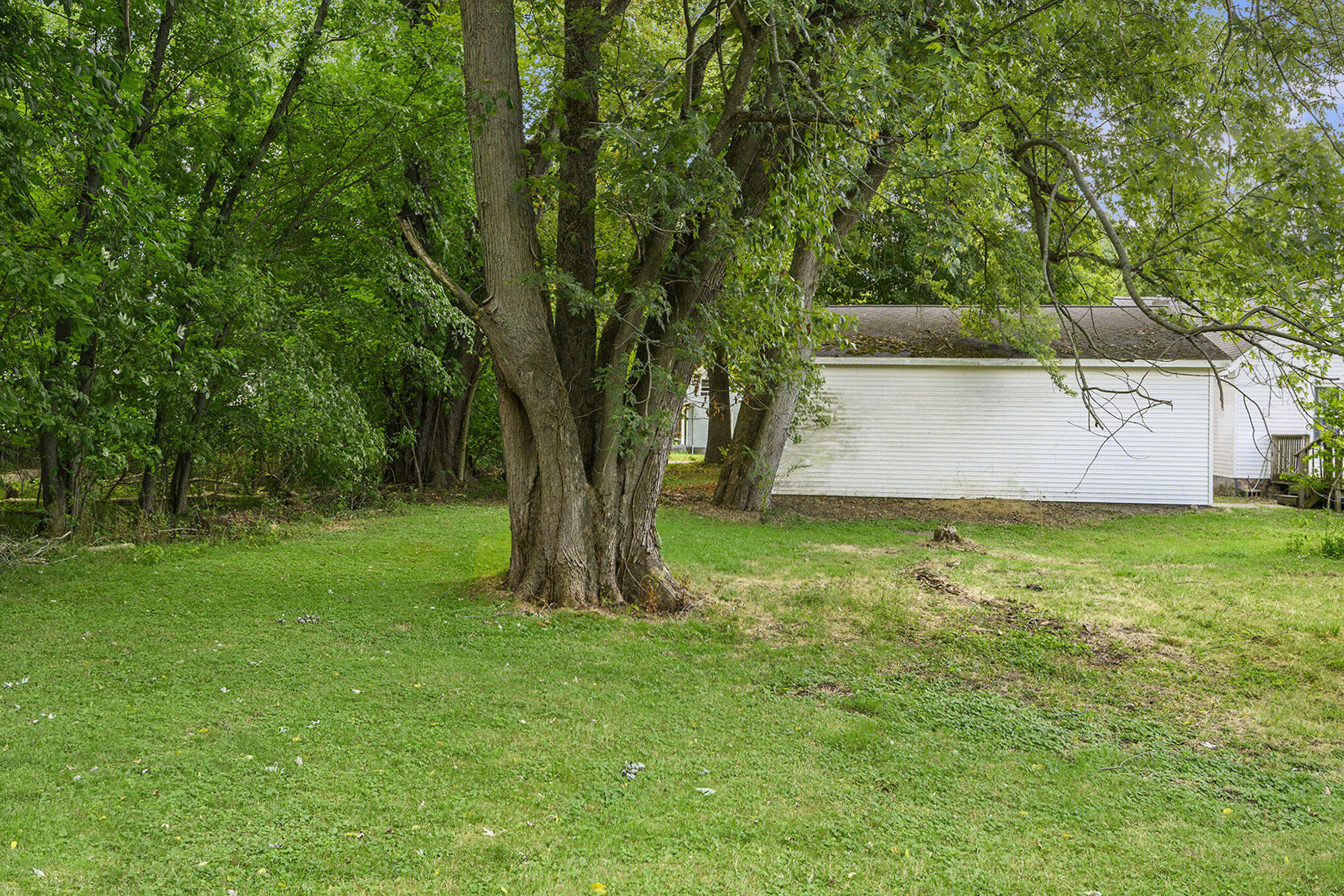 Allegan, Michigan 49010, United States, 2 Bedrooms Bedrooms, ,1 BathroomBathrooms,Residential,Pending,206230