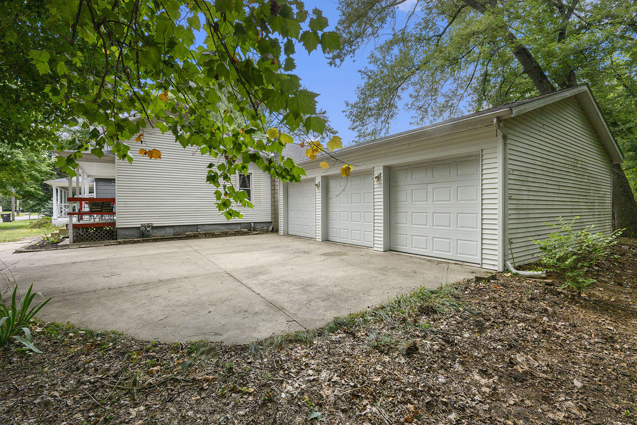 Allegan, Michigan 49010, United States, 2 Bedrooms Bedrooms, ,1 BathroomBathrooms,Residential,Pending,206230