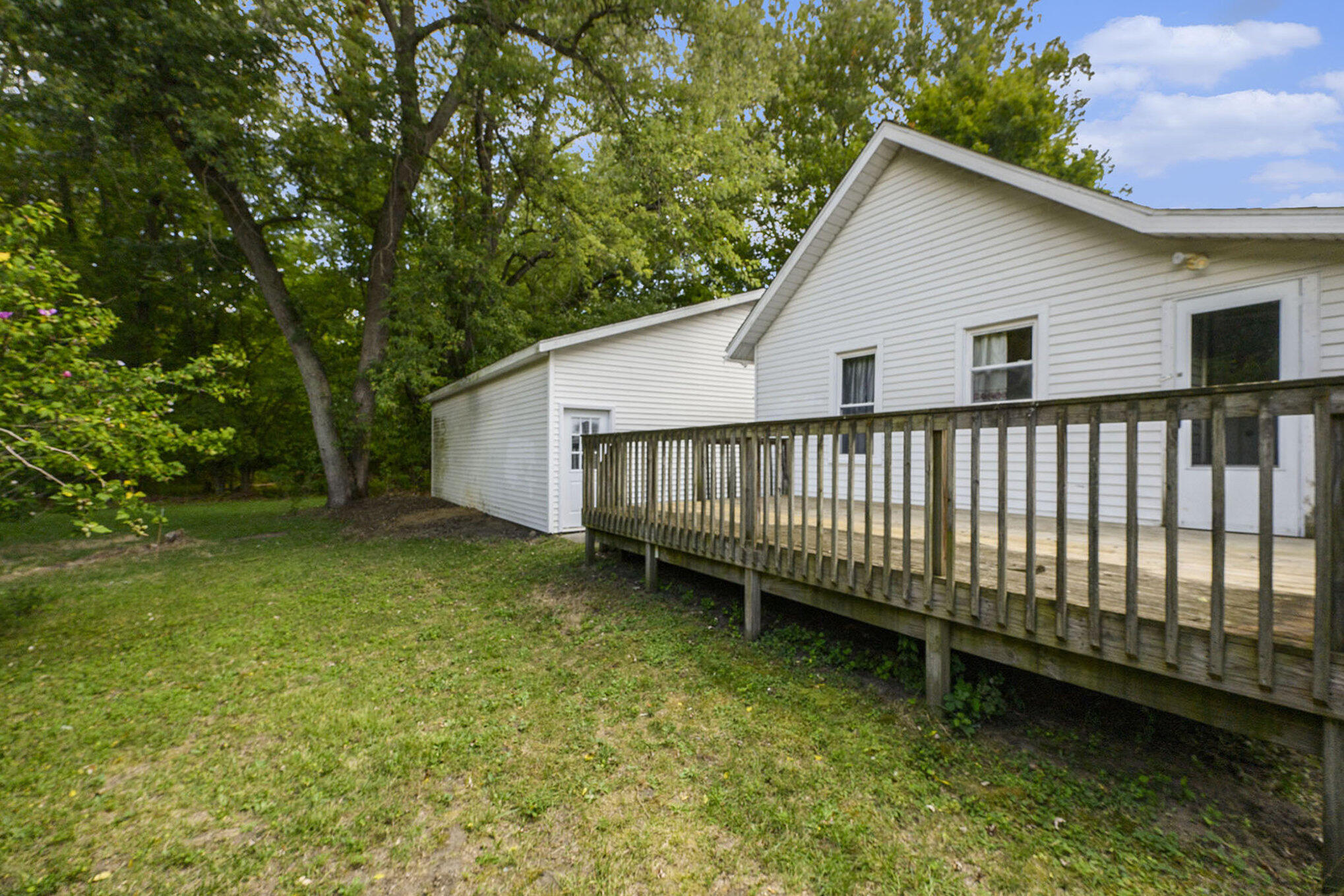 Allegan, Michigan 49010, United States, 2 Bedrooms Bedrooms, ,1 BathroomBathrooms,Residential,Pending,206230