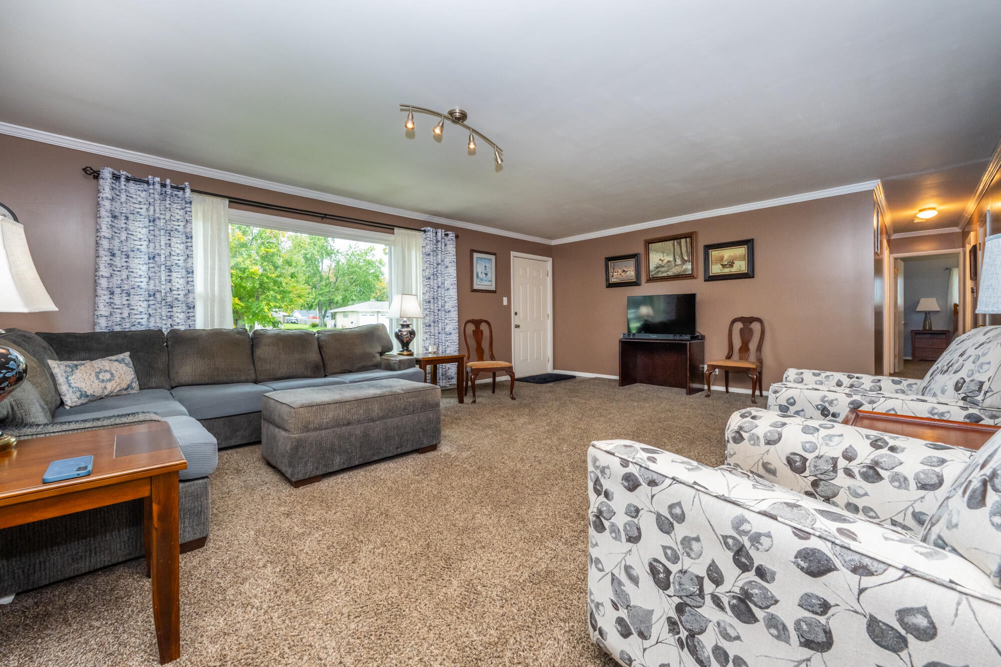 182 Silver Terrace