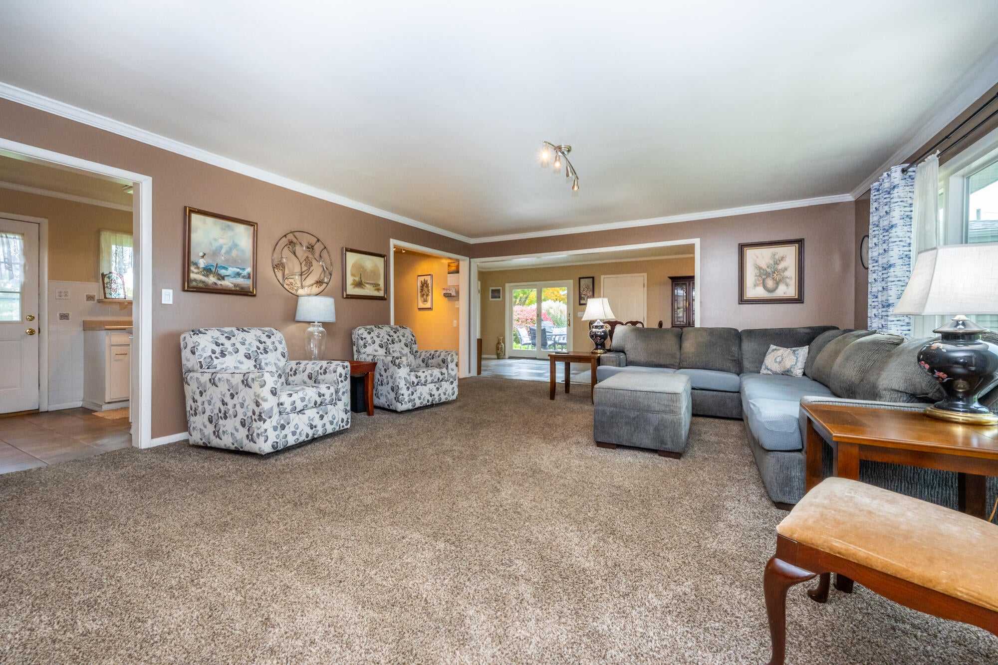 182 Silver Terrace