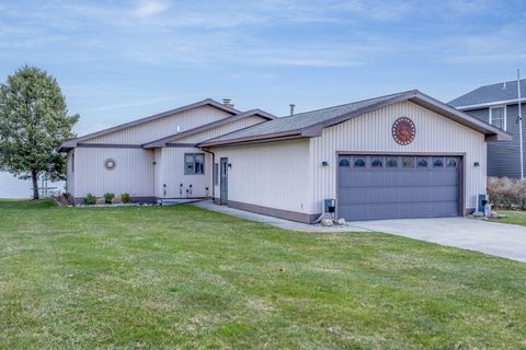7360 Holiday Drive, Canadian Lakes, MI 49346 - MLS#: 25014695