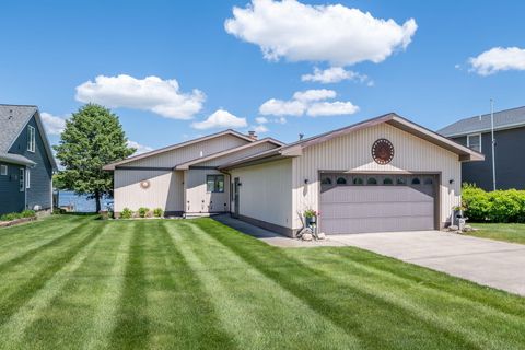 7360 Holiday Drive Canadian Lakes MI 49346