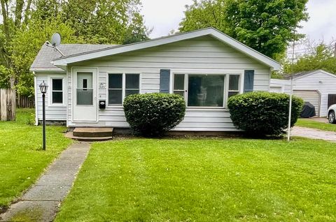 Photo of 612 N Prospect Street, Sturgis, MI 49091 (MLS # 26016737)
