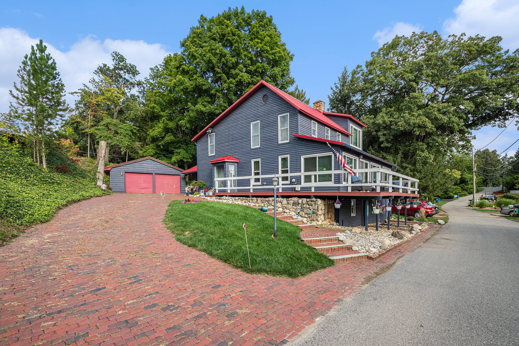 55945 Inn D Inn Drive