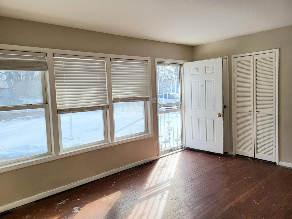 Photo of 16 Arlington Drive, Battle Creek, MI 49037 (MLS # 26005812)