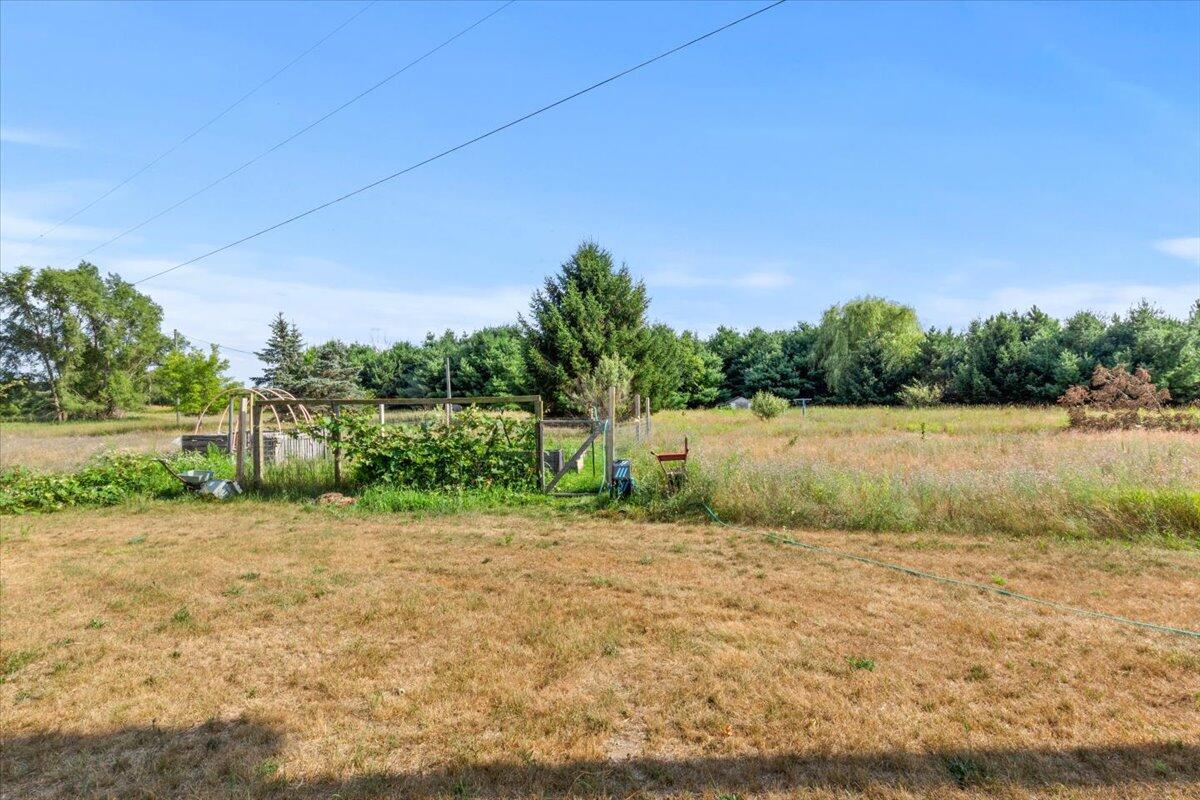 Listing 16