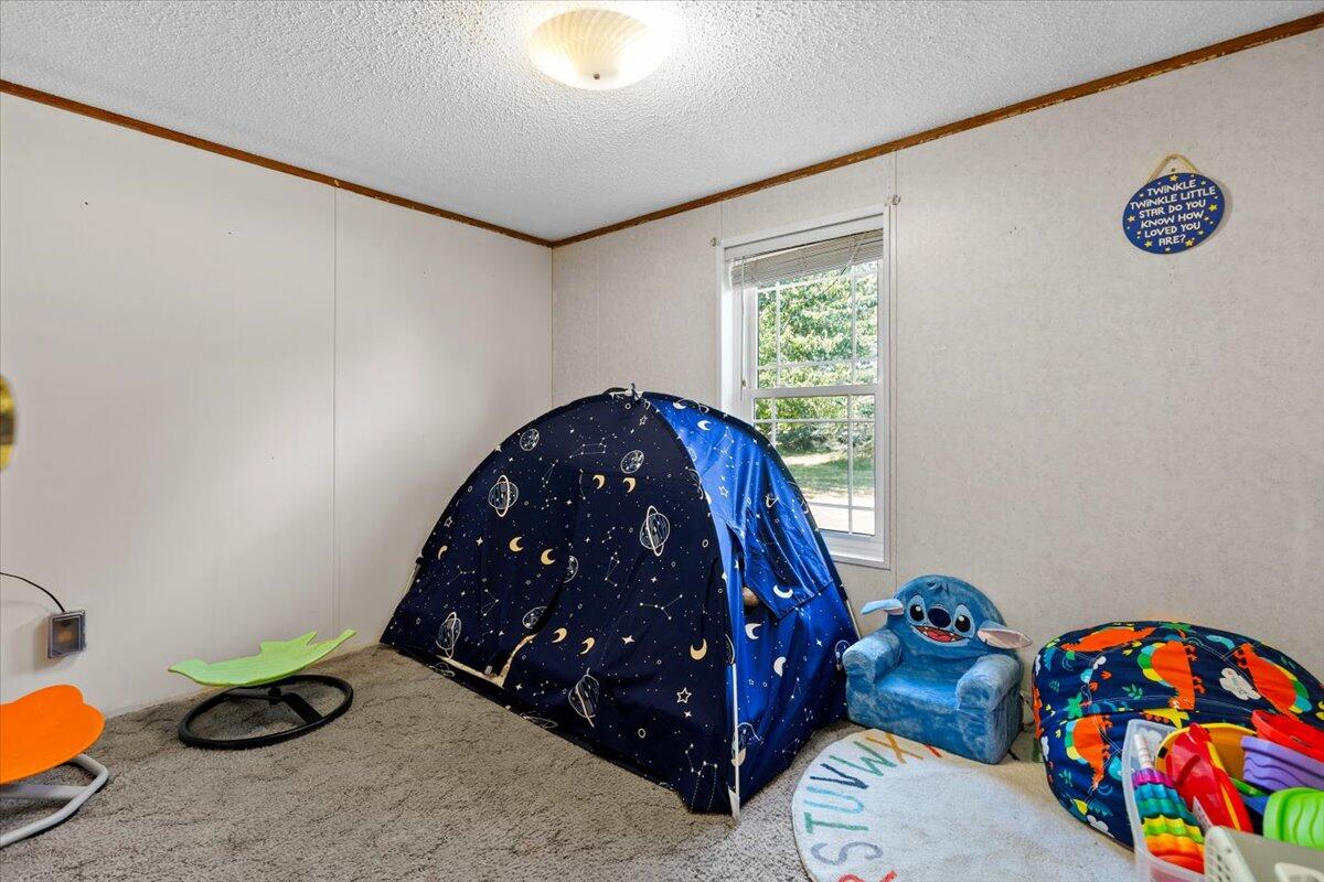Listing 16