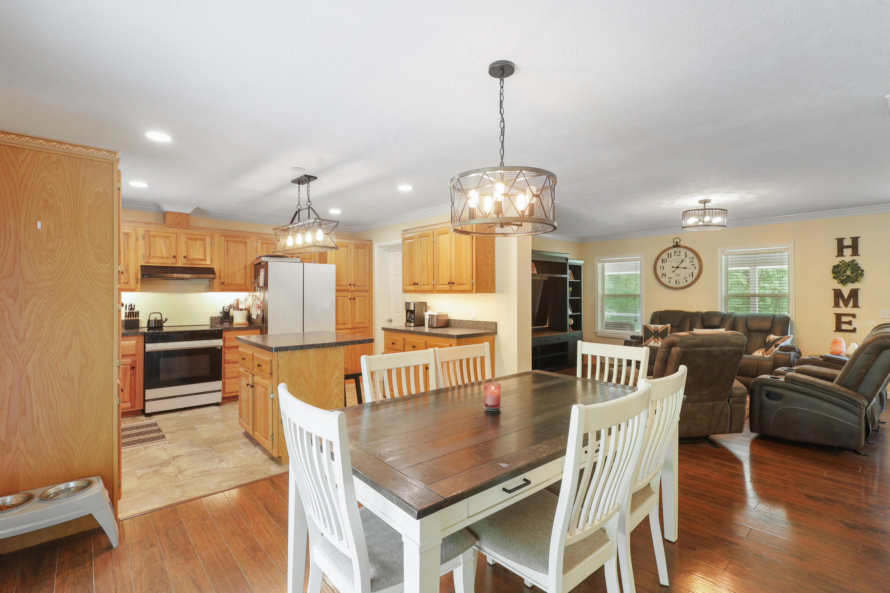 11803 Hoffman Road