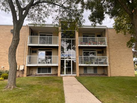 4921 N Crooks Road Royal Oak MI 48073
