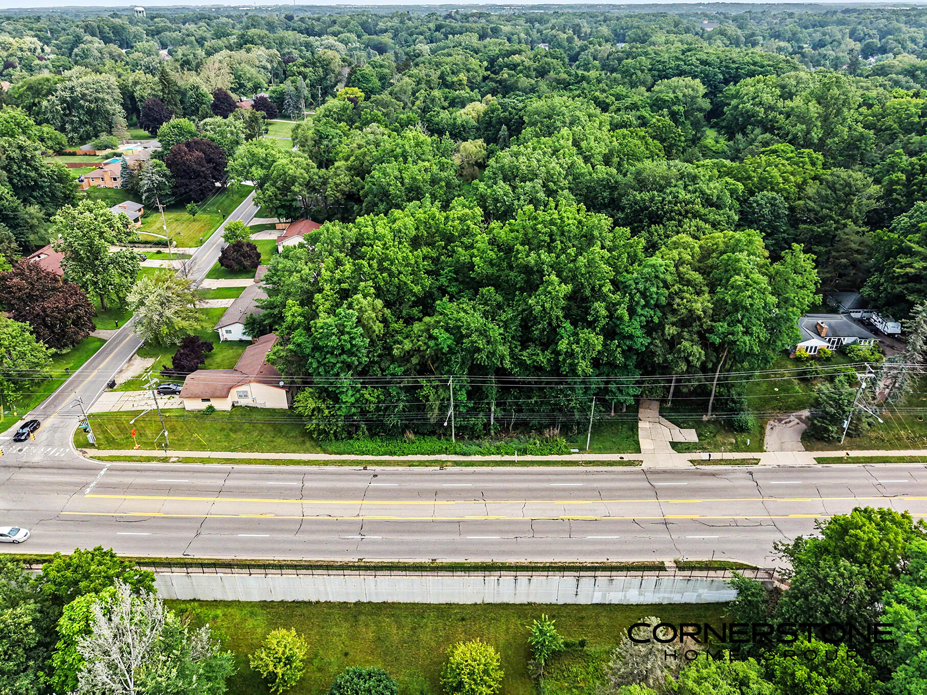 Photo 1 of 23 — 2345 Lake Michigan Drive NW, Grand Rapids, MI 49504