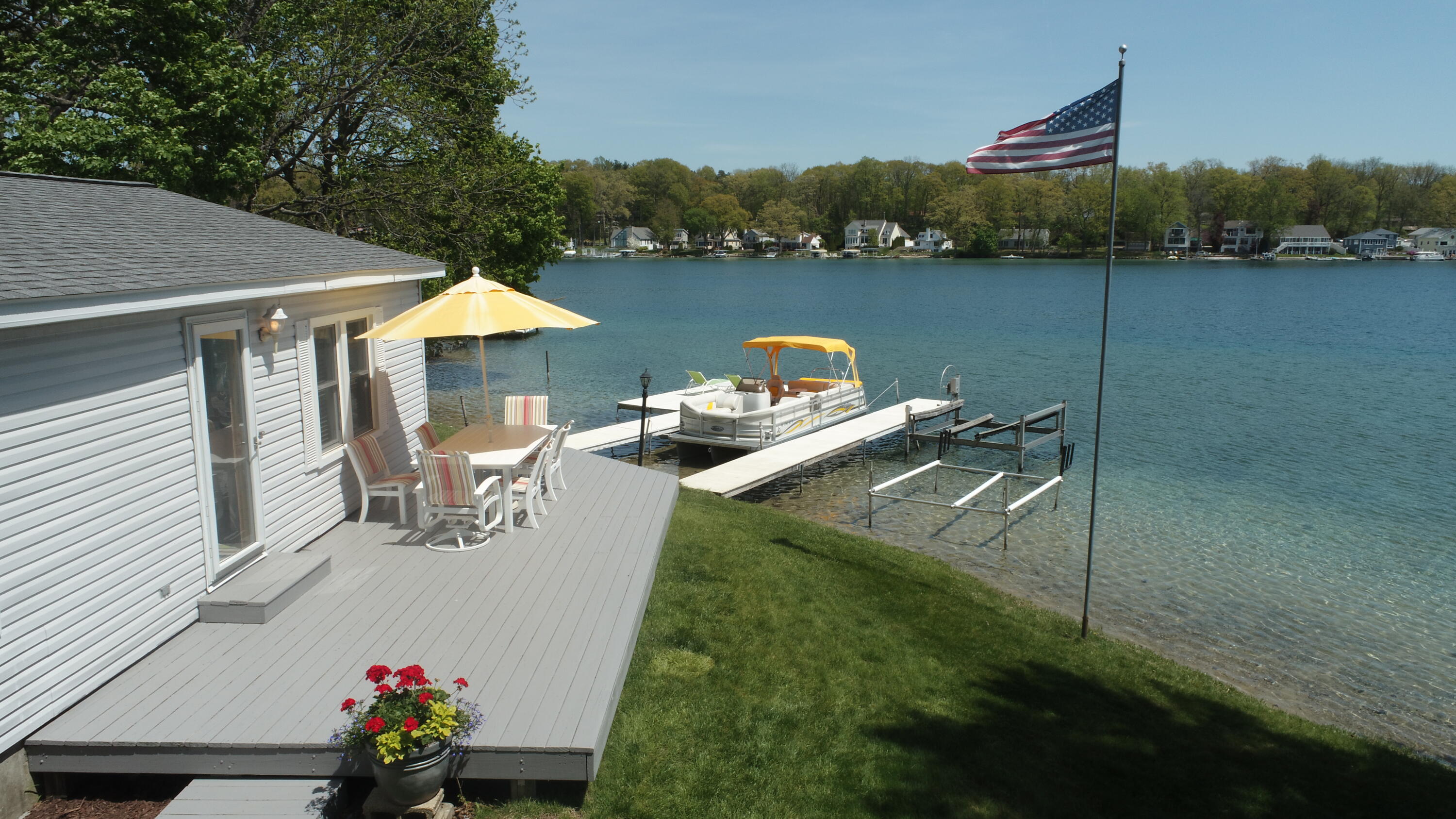 Photo 11 of 38 of 257 S Gull Lake Drive house