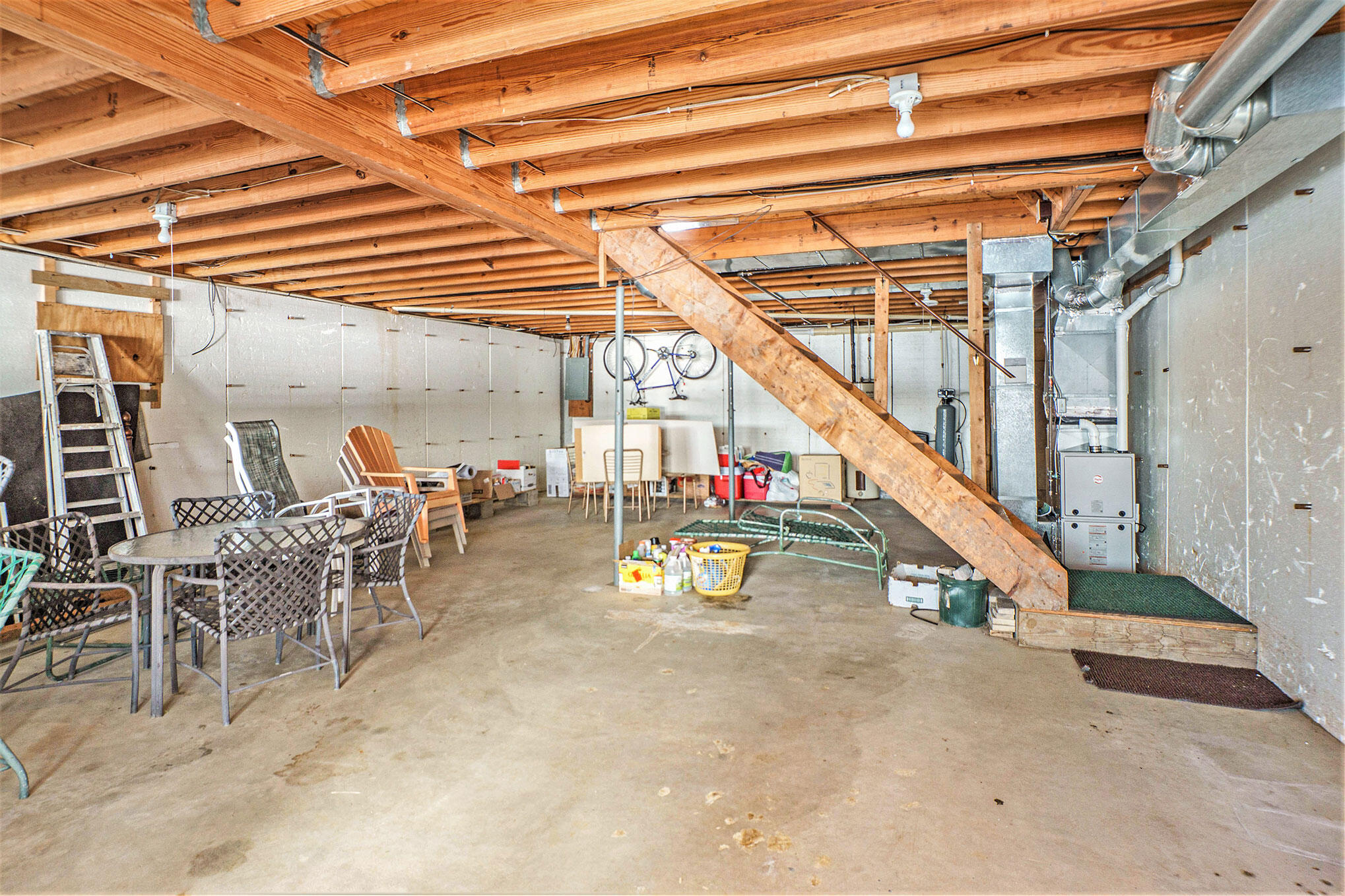 Three Rivers, Michigan 49093, United States, 1 Bedroom Bedrooms, ,2 BathroomsBathrooms,Residential,Active,194333