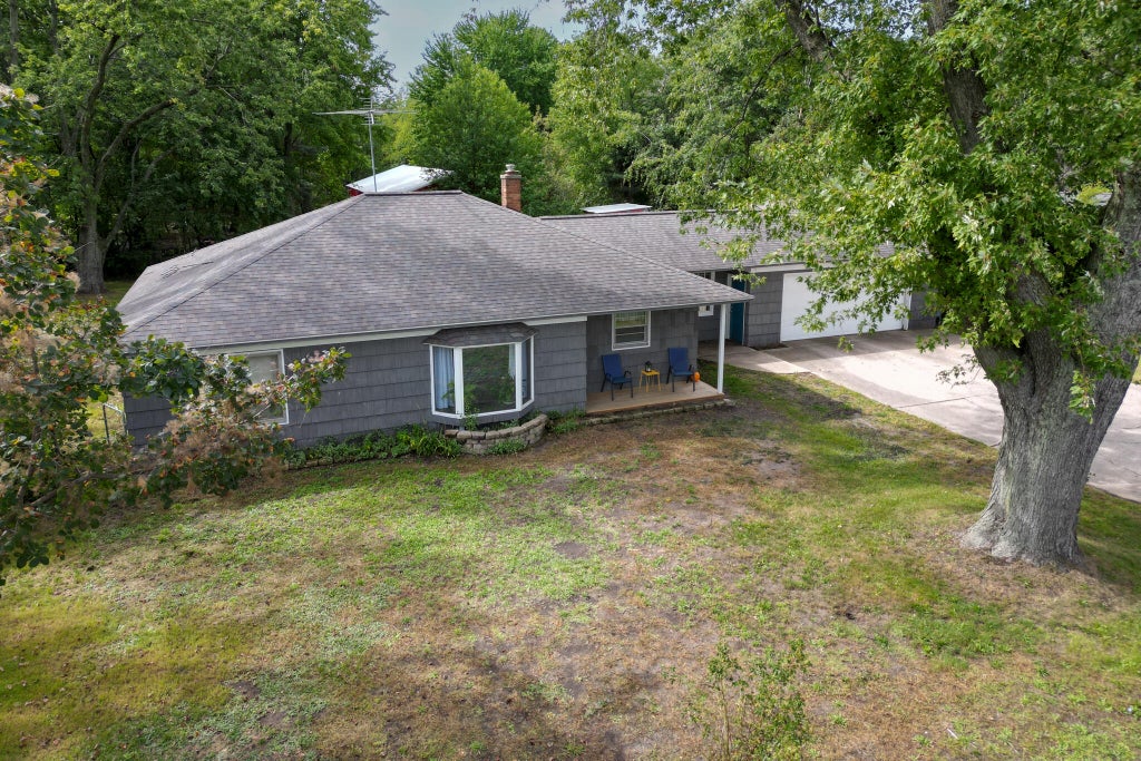 Photo of 4241 136th Avenue, Holland, MI 49424 (MLS # 26049593)