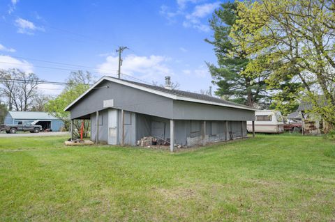 Photo of 155 N Cook Avenue, Harrison, MI 48625 (MLS # 25022573)