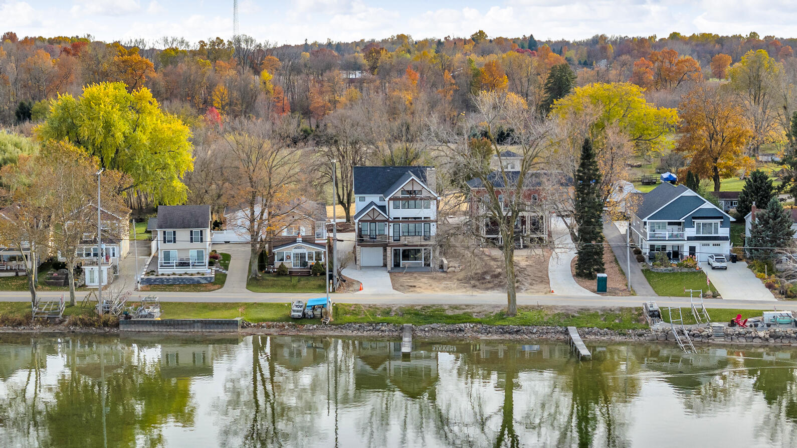 Manitou Beach, Michigan, 49253, United States, 5 Bedrooms Bedrooms, ,4 BathroomsBathrooms,Residential,Active,1989794