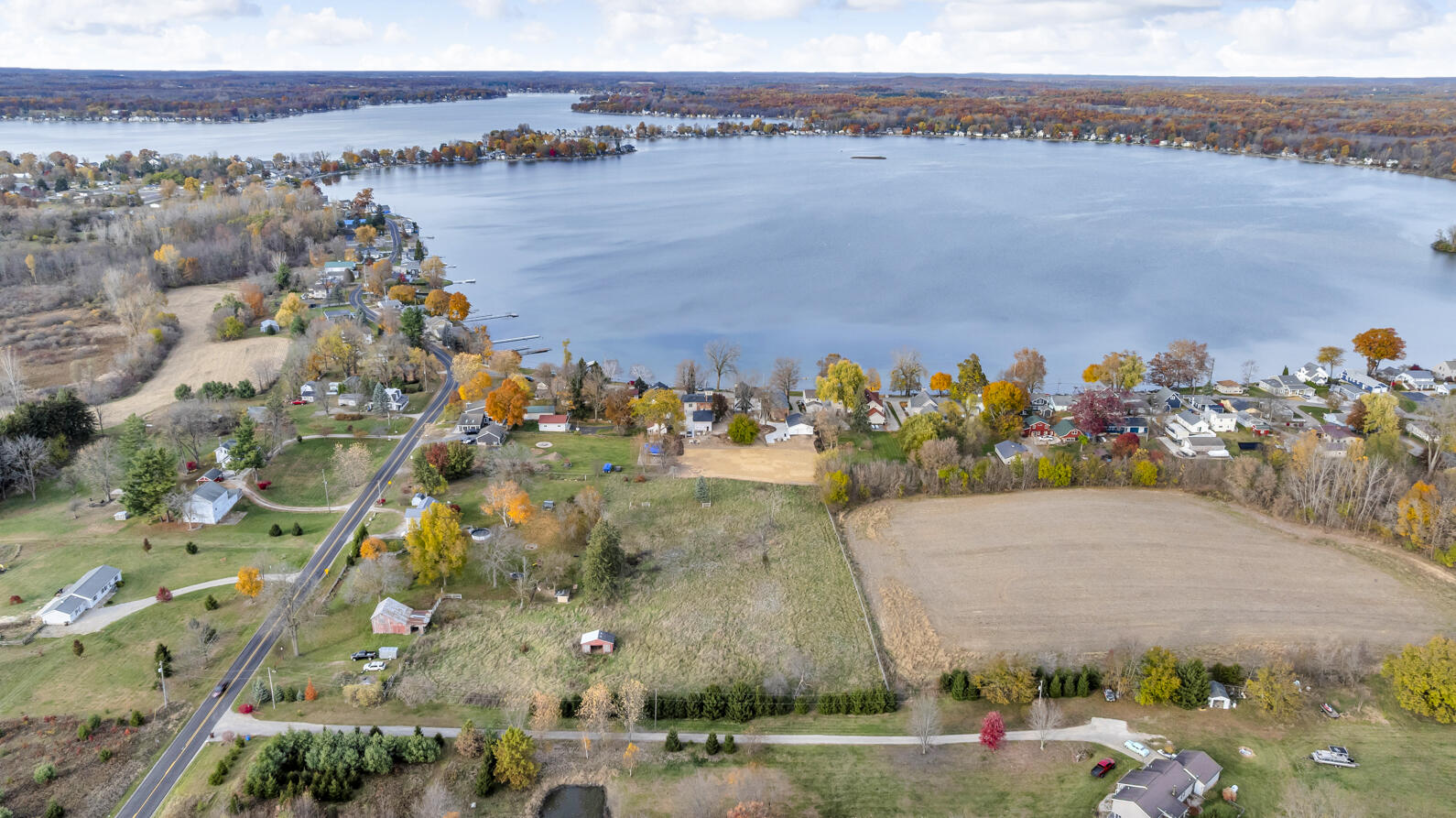 Manitou Beach, Michigan, 49253, United States, 5 Bedrooms Bedrooms, ,4 BathroomsBathrooms,Residential,Active,1989794