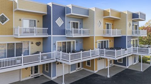 Photo of 21 Diamond Point Lane #11, New Buffalo, MI 49117 (MLS # 25056108)