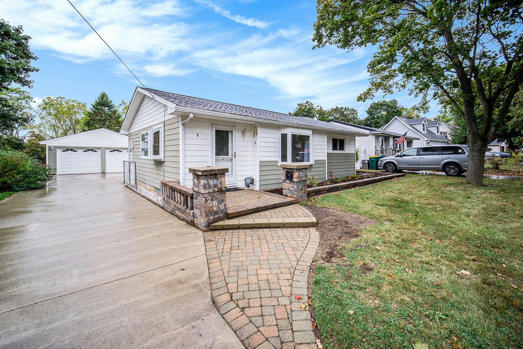 Photo of 260 Mark Hannah Court, Saline, MI 48176 (MLS # 25051477)