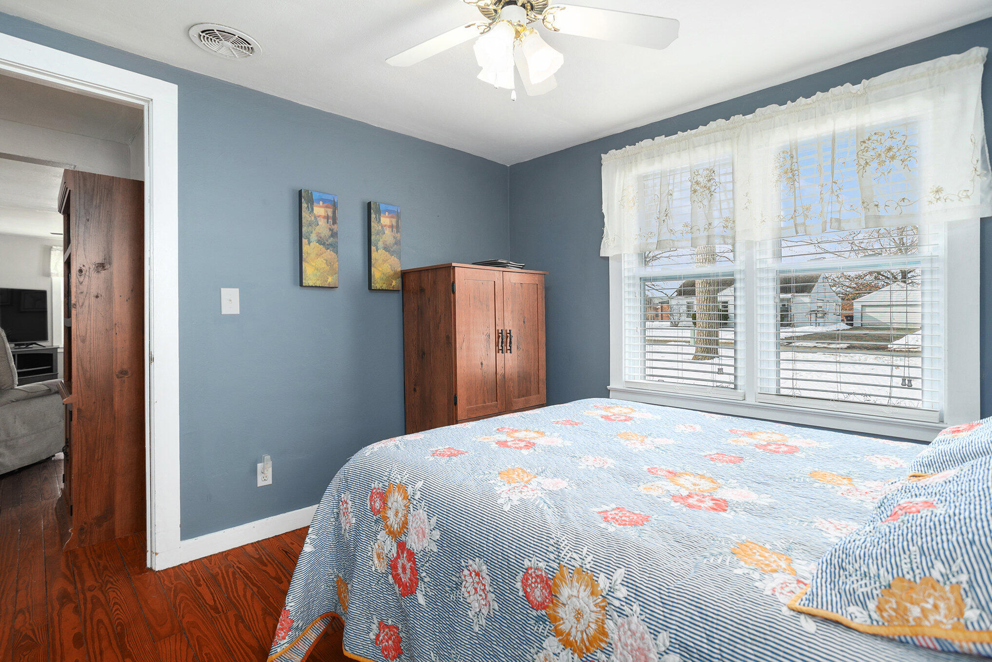 Union City, Michigan 49094, United States, 2 Bedrooms Bedrooms, ,1 BathroomBathrooms,Residential,Pending,81239