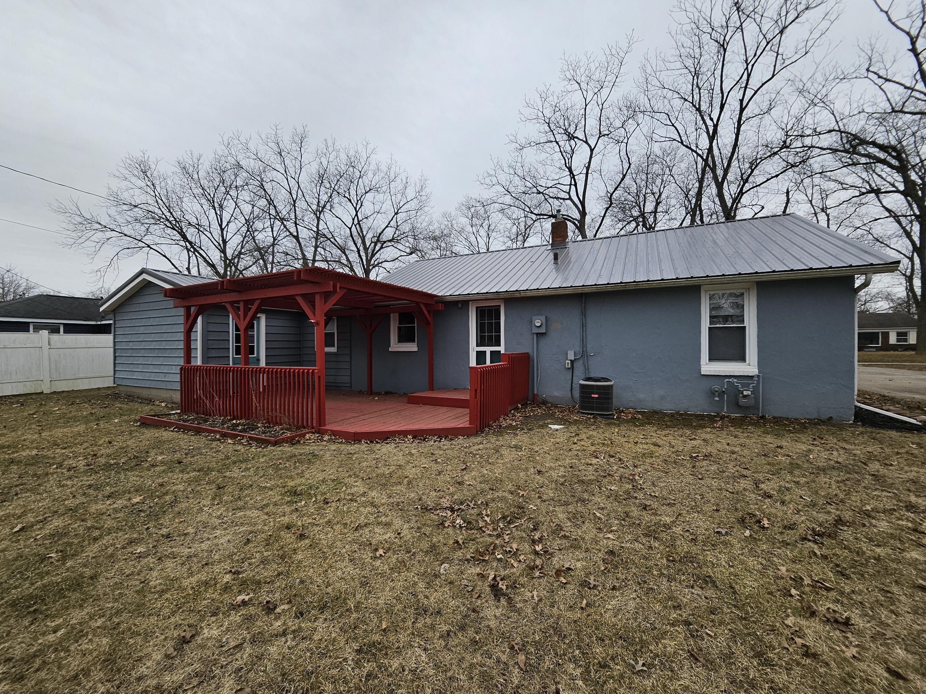 Union City, Michigan 49094, United States, 2 Bedrooms Bedrooms, ,1 BathroomBathrooms,Residential,Pending,81239